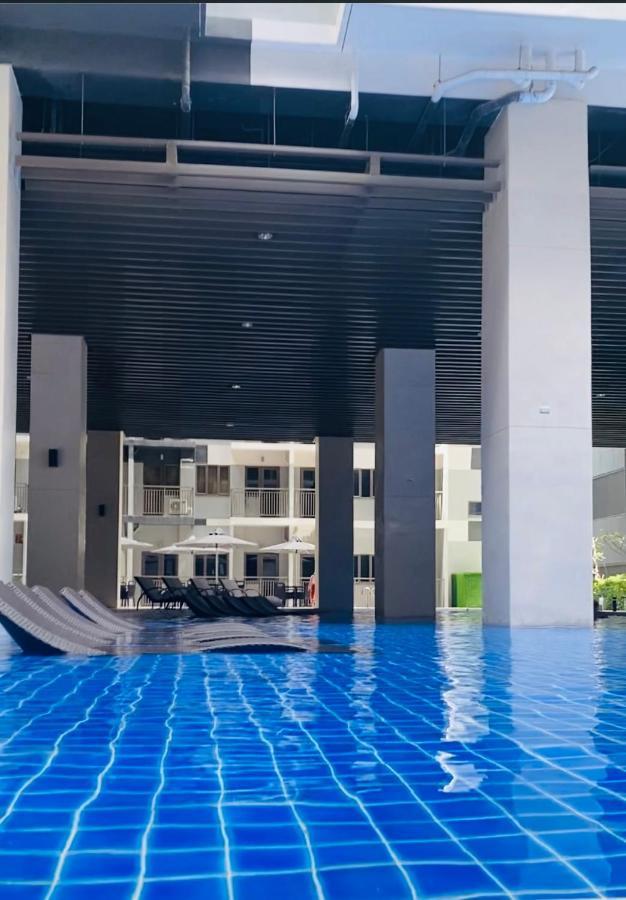 S Residences-Moa Manila Eksteriør billede
