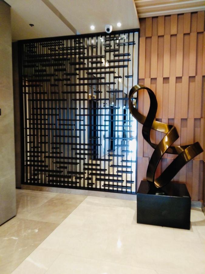 S Residences-Moa Manila Eksteriør billede