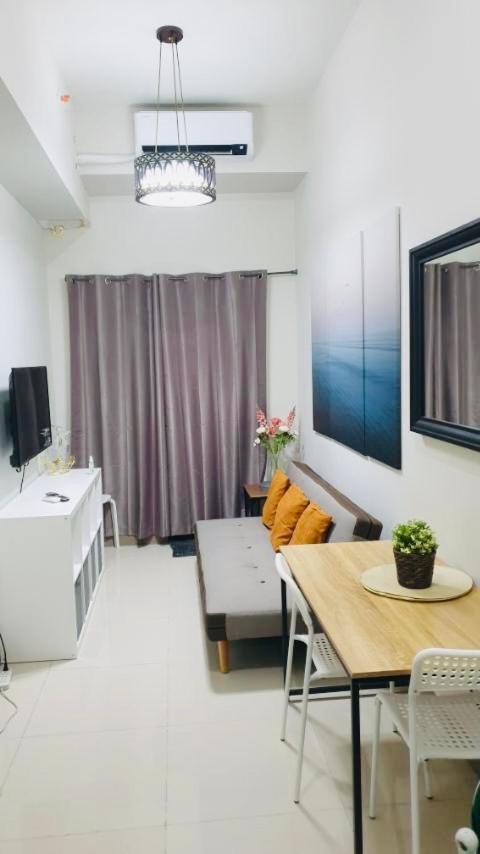 S Residences-Moa Manila Eksteriør billede